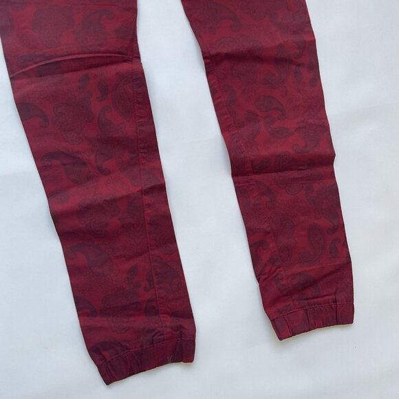 G By Guess Men’s Slim Jogger Twill Pants Red Paisley Print Size 31 - Picture 9 of 12